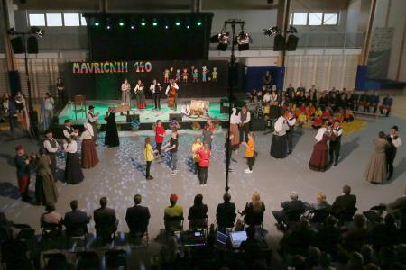 PRIREDITEV OB 140 LET ŠOLSTVA NA RAKEKU 43 FOTO LJUBO VUKELIČ